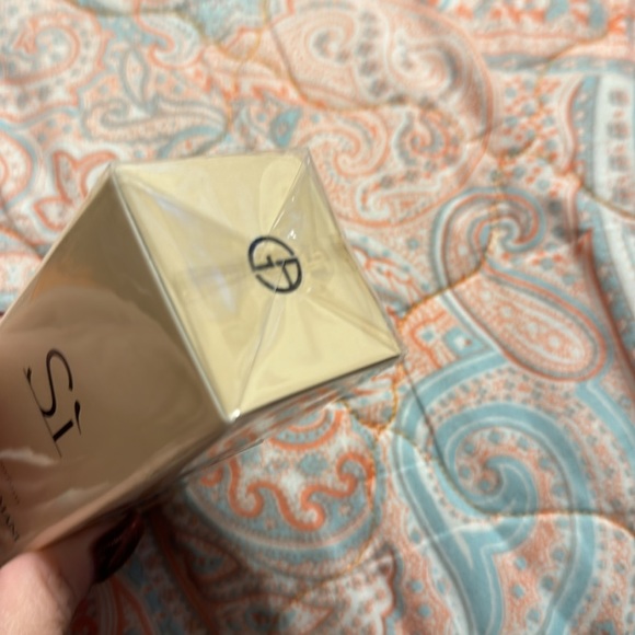 Sì Eau de Parfum by Giorgio Armani - Picture 2 of 3